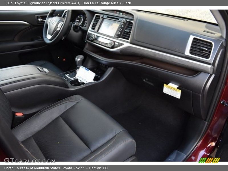 Ooh La La Rouge Mica / Black 2019 Toyota Highlander Hybrid Limited AWD