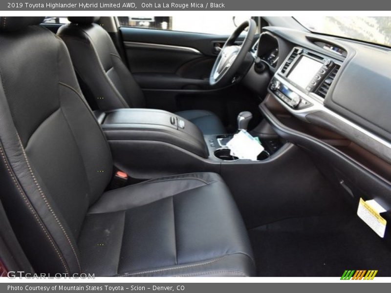 Ooh La La Rouge Mica / Black 2019 Toyota Highlander Hybrid Limited AWD
