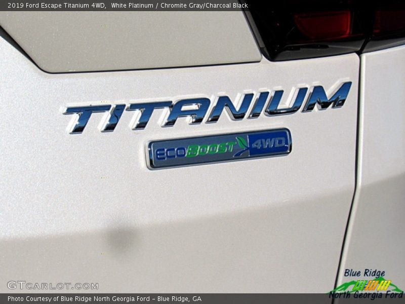 White Platinum / Chromite Gray/Charcoal Black 2019 Ford Escape Titanium 4WD