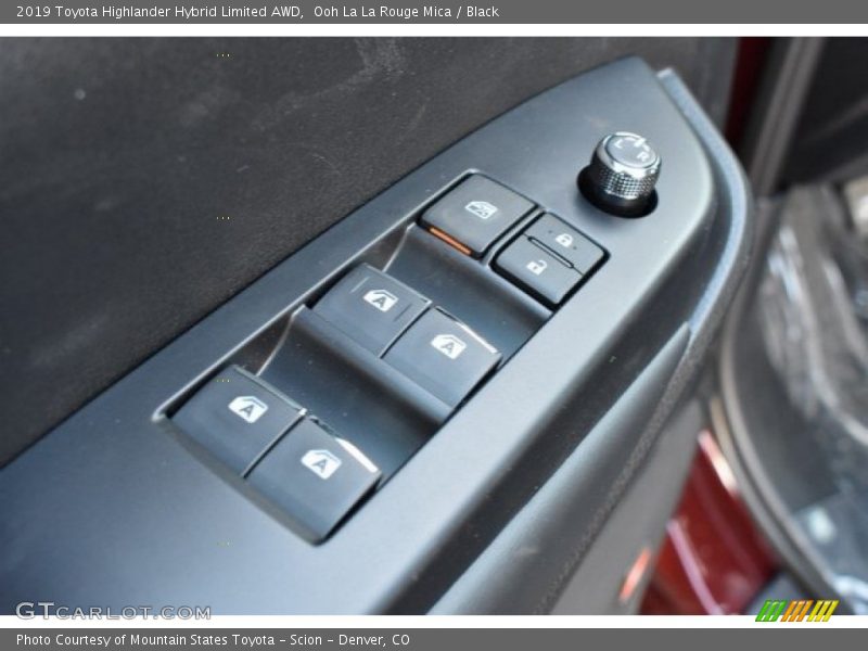 Ooh La La Rouge Mica / Black 2019 Toyota Highlander Hybrid Limited AWD