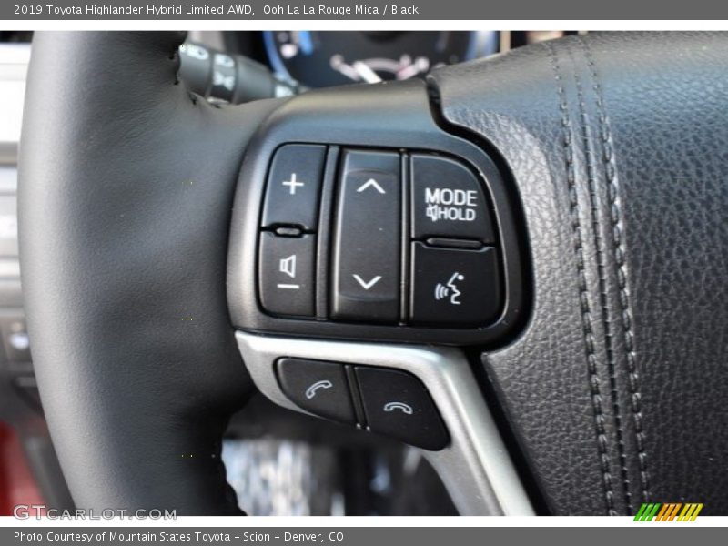 2019 Highlander Hybrid Limited AWD Steering Wheel