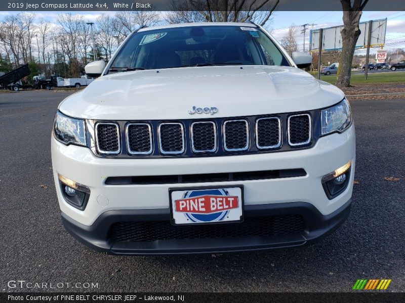 White / Black 2019 Jeep Compass Latitude 4x4