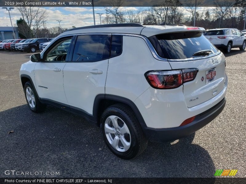 White / Black 2019 Jeep Compass Latitude 4x4