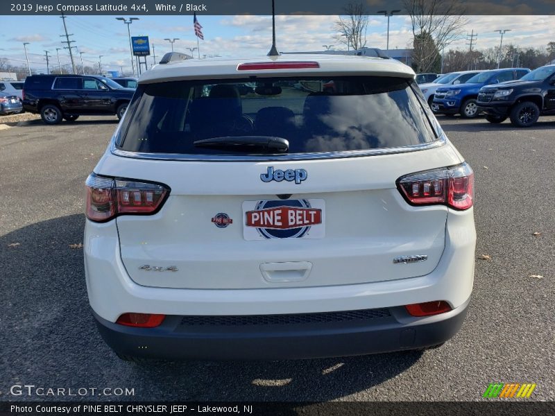White / Black 2019 Jeep Compass Latitude 4x4
