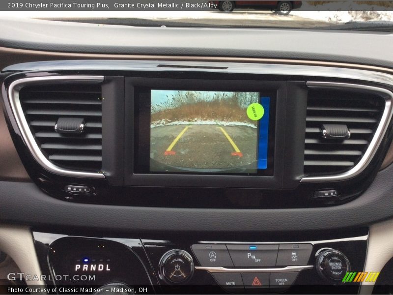 Granite Crystal Metallic / Black/Alloy 2019 Chrysler Pacifica Touring Plus