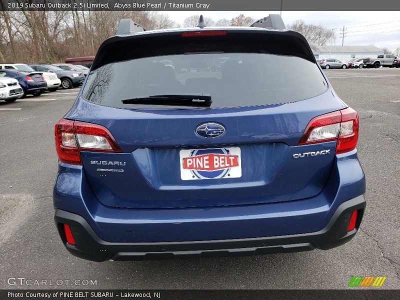 Abyss Blue Pearl / Titanium Gray 2019 Subaru Outback 2.5i Limited