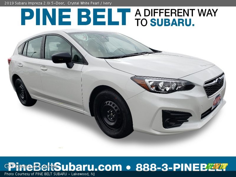 Crystal White Pearl / Ivory 2019 Subaru Impreza 2.0i 5-Door