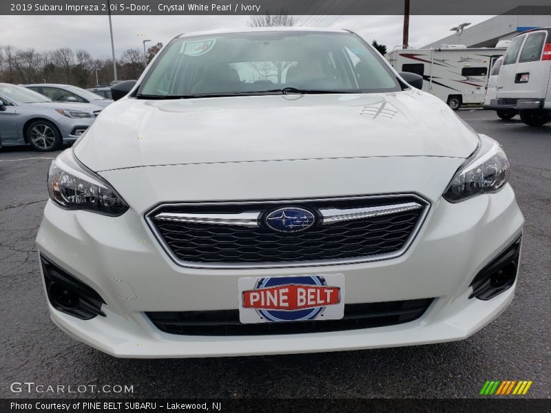 Crystal White Pearl / Ivory 2019 Subaru Impreza 2.0i 5-Door