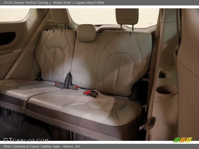 Molten Silver / Cognac/Alloy/Toffee 2018 Chrysler Pacifica Touring L