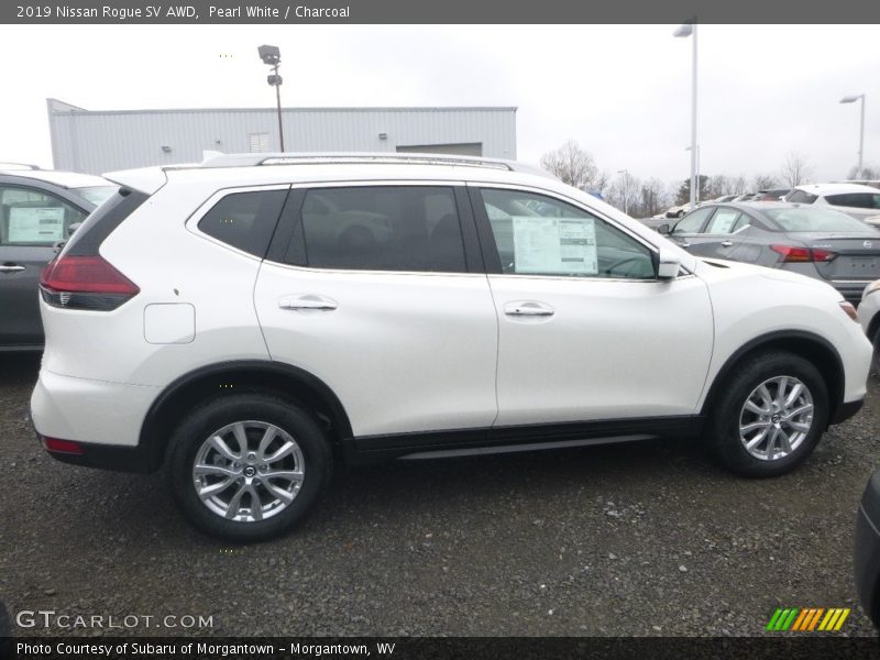 Pearl White / Charcoal 2019 Nissan Rogue SV AWD