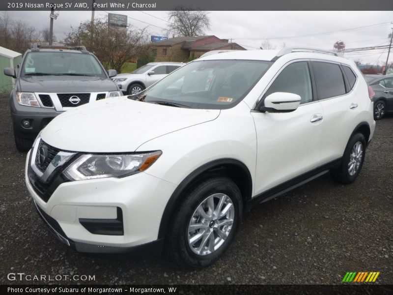 Pearl White / Charcoal 2019 Nissan Rogue SV AWD