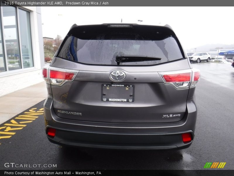 Predawn Gray Mica / Ash 2016 Toyota Highlander XLE AWD