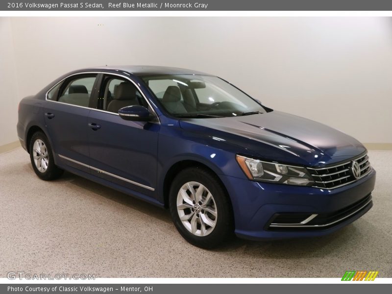 Reef Blue Metallic / Moonrock Gray 2016 Volkswagen Passat S Sedan