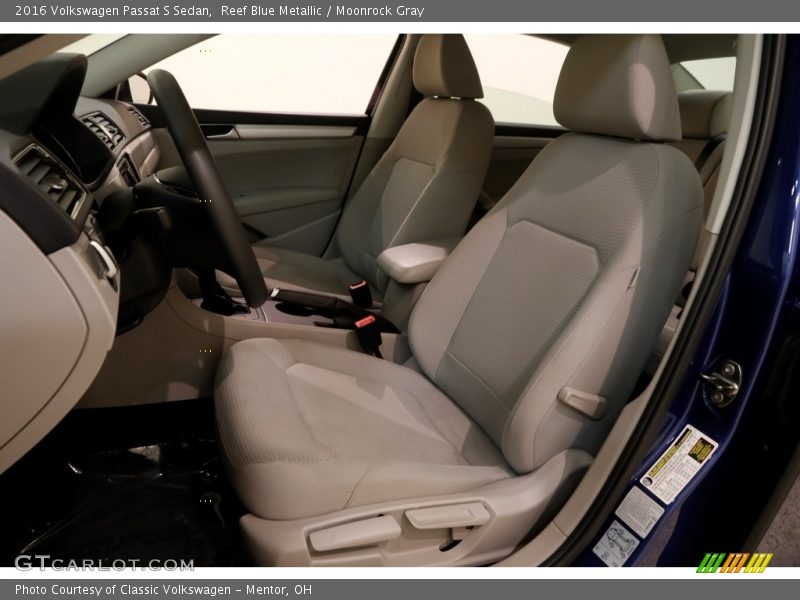 Reef Blue Metallic / Moonrock Gray 2016 Volkswagen Passat S Sedan