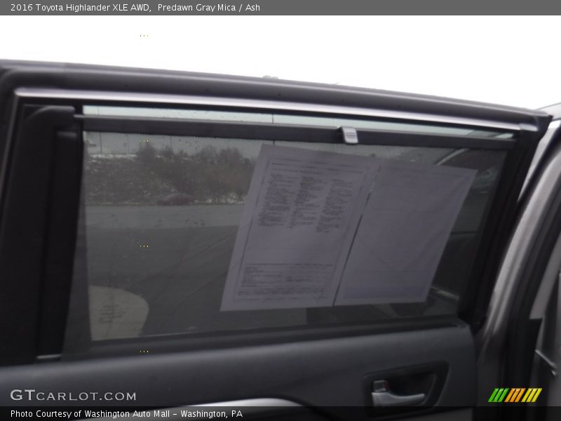 Predawn Gray Mica / Ash 2016 Toyota Highlander XLE AWD