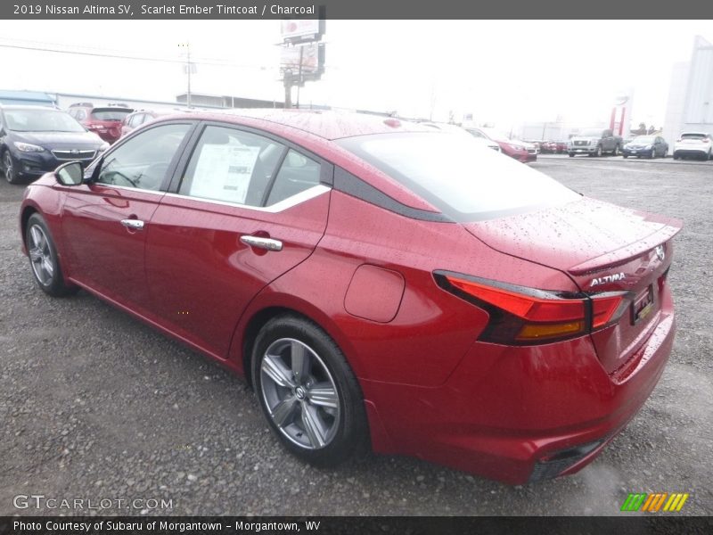 Scarlet Ember Tintcoat / Charcoal 2019 Nissan Altima SV