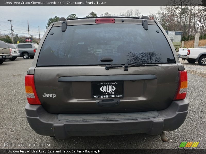 Champagne Pearl / Taupe 1999 Jeep Grand Cherokee Laredo 4x4