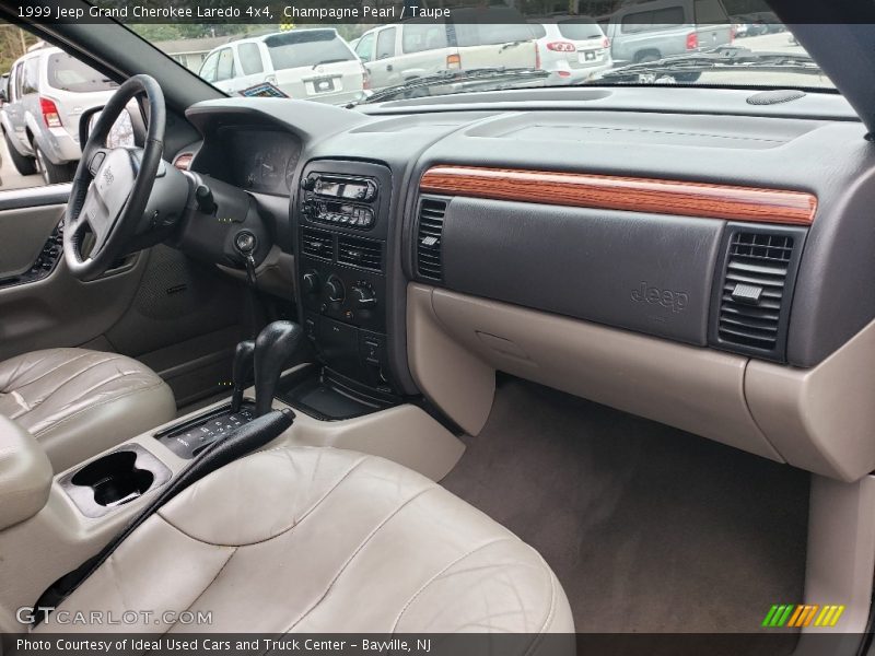Champagne Pearl / Taupe 1999 Jeep Grand Cherokee Laredo 4x4