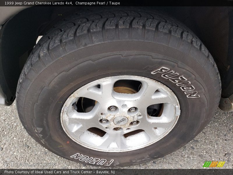 Champagne Pearl / Taupe 1999 Jeep Grand Cherokee Laredo 4x4