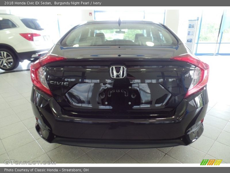 Burgundy Night Pearl / Ivory 2018 Honda Civic EX Sedan