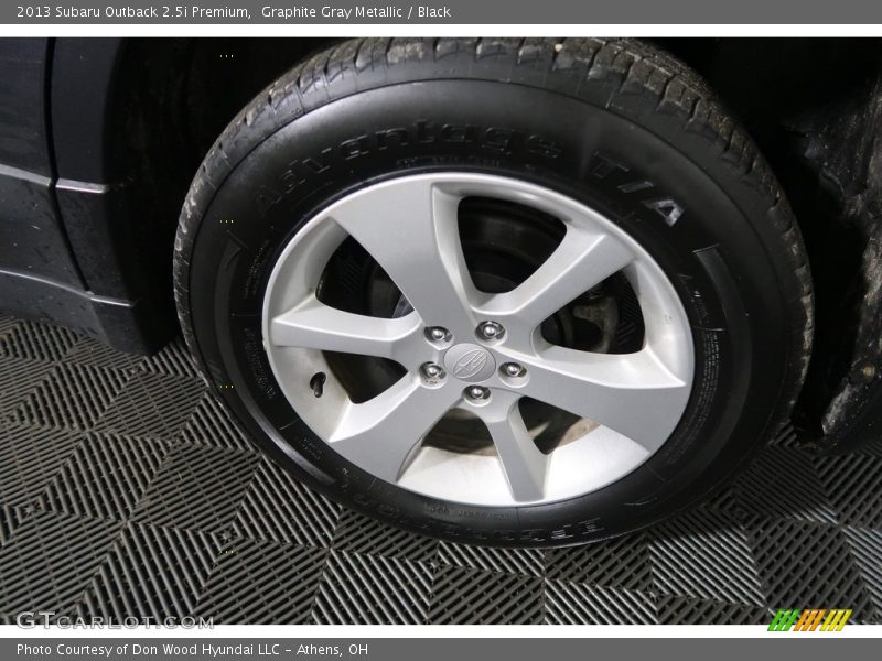 Graphite Gray Metallic / Black 2013 Subaru Outback 2.5i Premium
