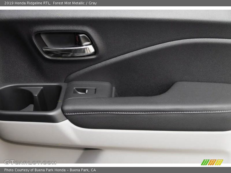 Door Panel of 2019 Ridgeline RTL