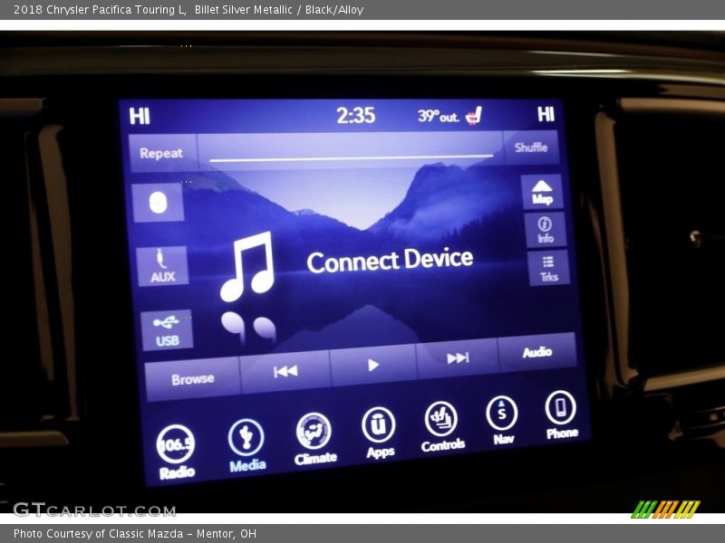 Billet Silver Metallic / Black/Alloy 2018 Chrysler Pacifica Touring L