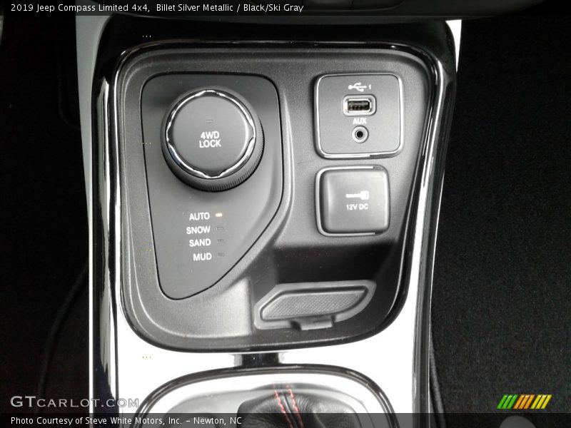 Billet Silver Metallic / Black/Ski Gray 2019 Jeep Compass Limited 4x4