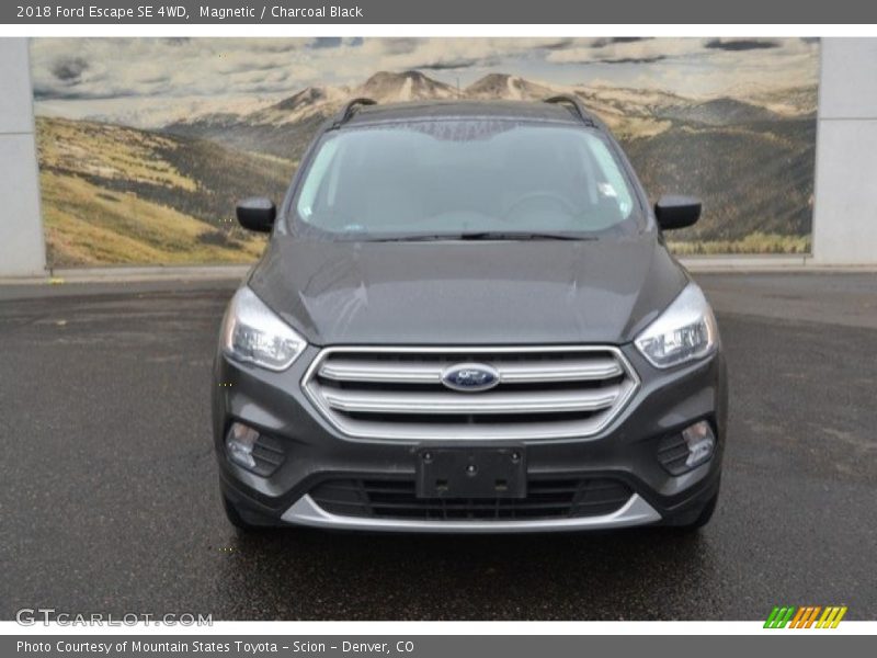 Magnetic / Charcoal Black 2018 Ford Escape SE 4WD