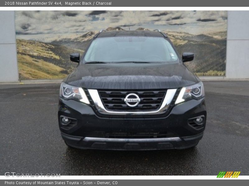 Magnetic Black / Charcoal 2018 Nissan Pathfinder SV 4x4