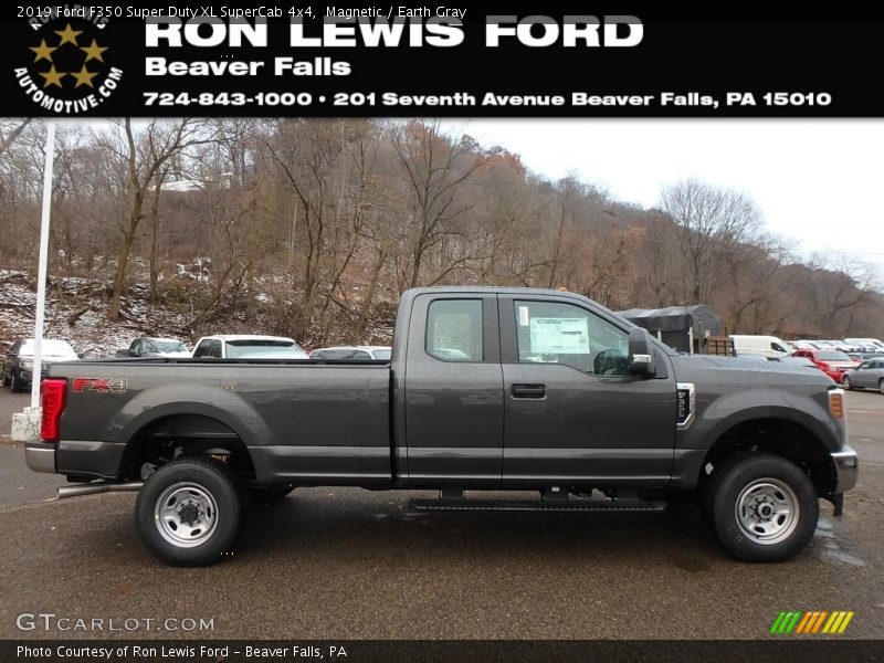 Magnetic / Earth Gray 2019 Ford F350 Super Duty XL SuperCab 4x4