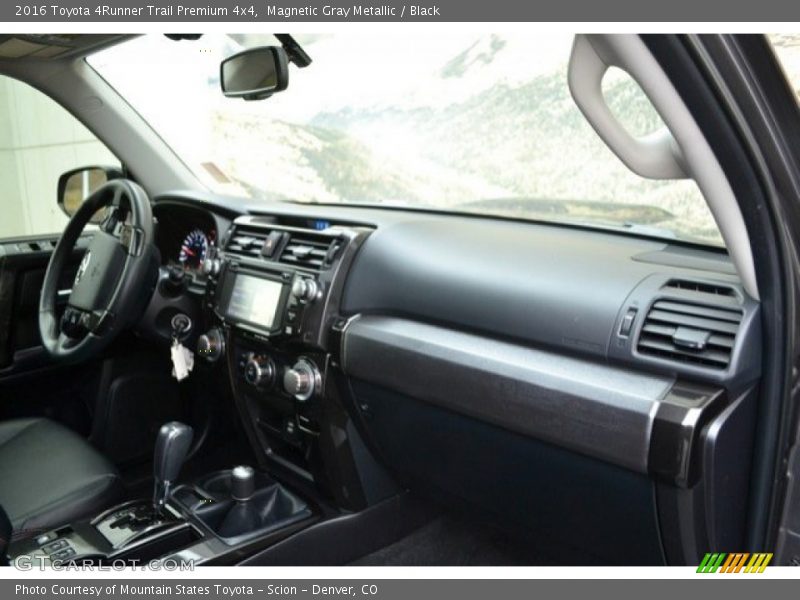 Magnetic Gray Metallic / Black 2016 Toyota 4Runner Trail Premium 4x4