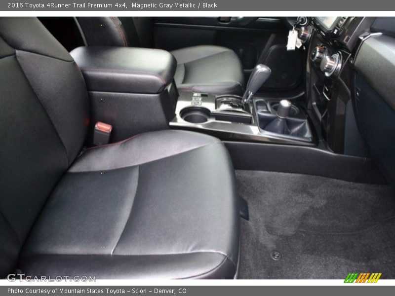 Magnetic Gray Metallic / Black 2016 Toyota 4Runner Trail Premium 4x4