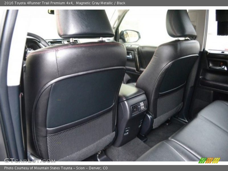 Magnetic Gray Metallic / Black 2016 Toyota 4Runner Trail Premium 4x4