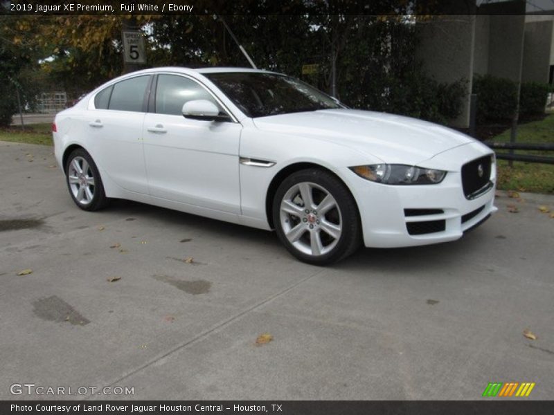 Fuji White / Ebony 2019 Jaguar XE Premium