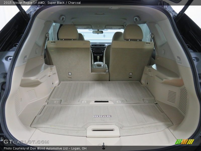 Super Black / Charcoal 2015 Nissan Rogue SV AWD