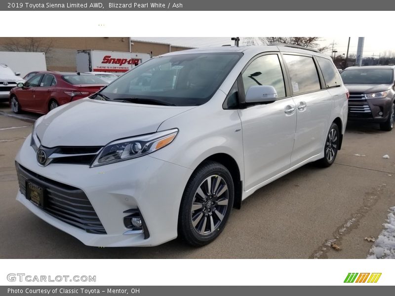 Blizzard Pearl White / Ash 2019 Toyota Sienna Limited AWD