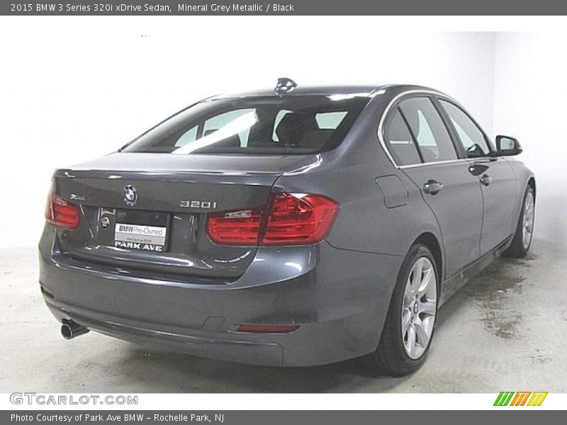 Mineral Grey Metallic / Black 2015 BMW 3 Series 320i xDrive Sedan