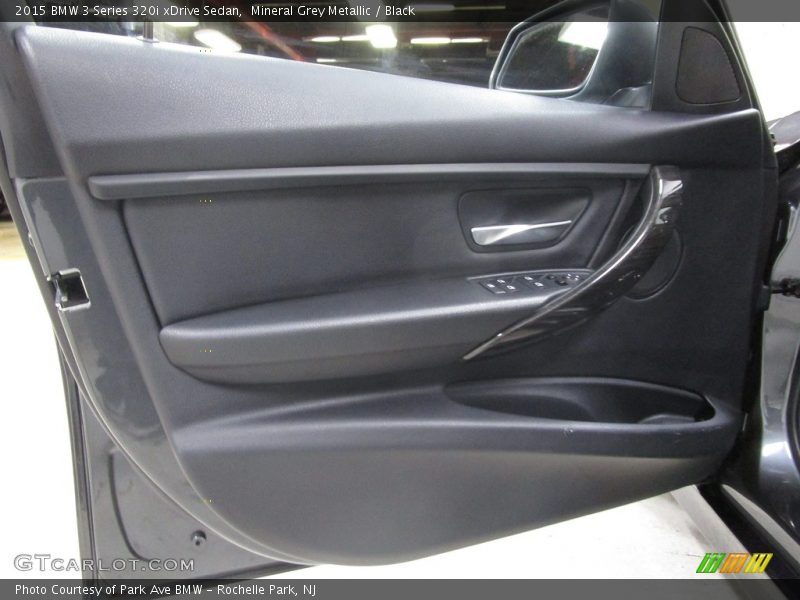 Mineral Grey Metallic / Black 2015 BMW 3 Series 320i xDrive Sedan