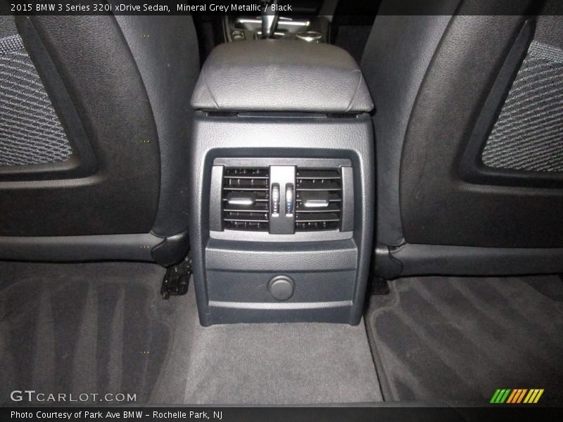 Mineral Grey Metallic / Black 2015 BMW 3 Series 320i xDrive Sedan