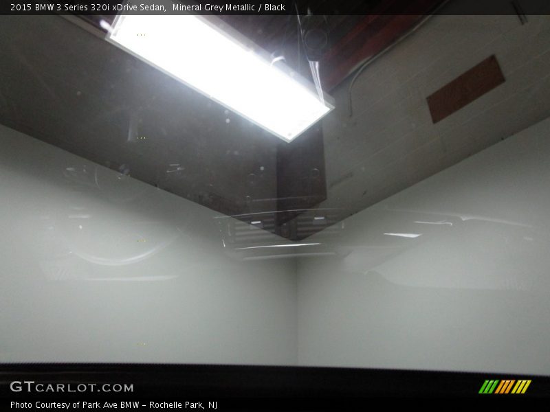 Mineral Grey Metallic / Black 2015 BMW 3 Series 320i xDrive Sedan