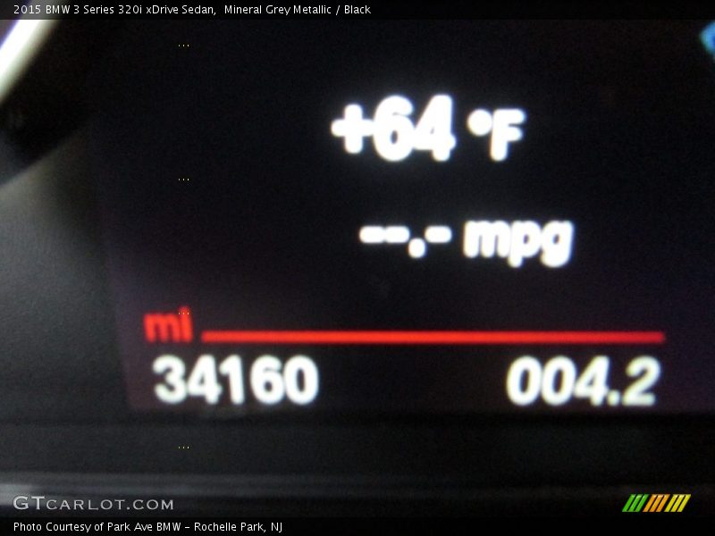 Mineral Grey Metallic / Black 2015 BMW 3 Series 320i xDrive Sedan