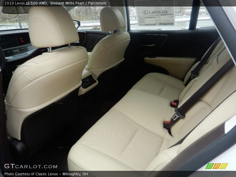 Eminent White Pearl / Parchment 2019 Lexus LS 500 AWD