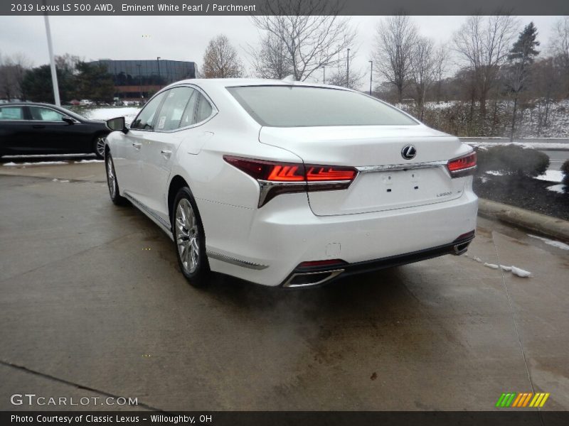Eminent White Pearl / Parchment 2019 Lexus LS 500 AWD
