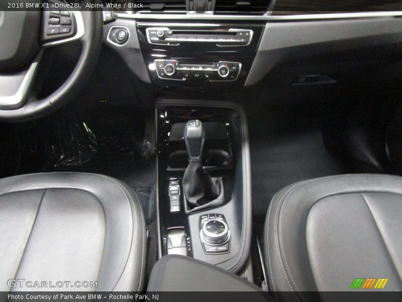 Alpine White / Black 2016 BMW X1 xDrive28i