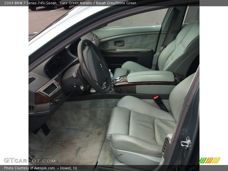 Slate Green Metallic / Basalt Grey/Stone Green 2004 BMW 7 Series 745i Sedan
