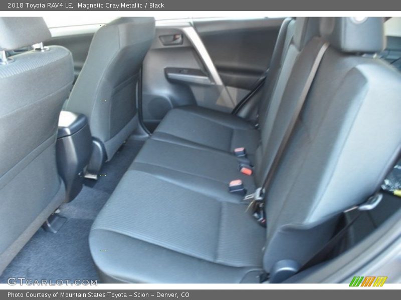 Magnetic Gray Metallic / Black 2018 Toyota RAV4 LE