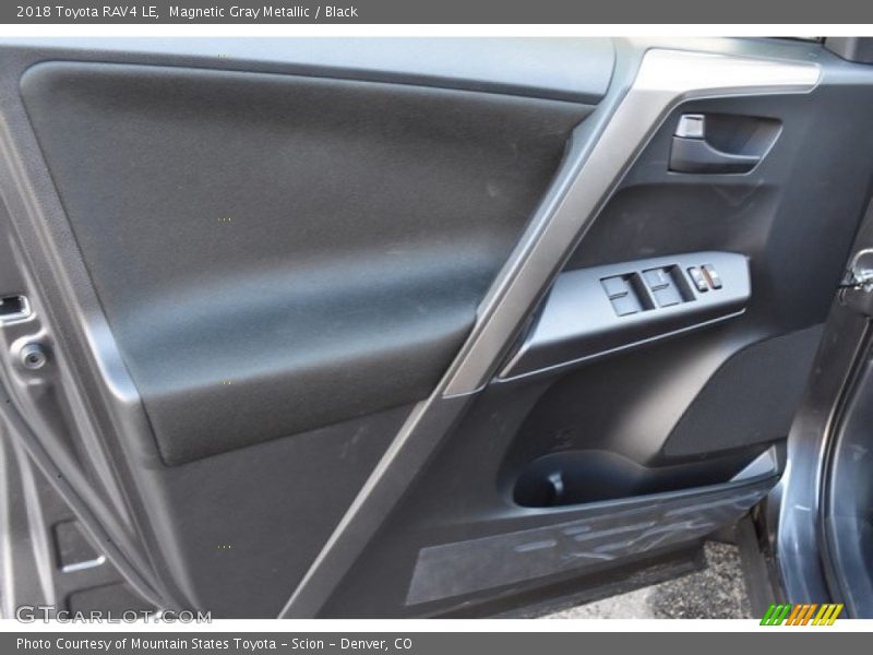 Magnetic Gray Metallic / Black 2018 Toyota RAV4 LE