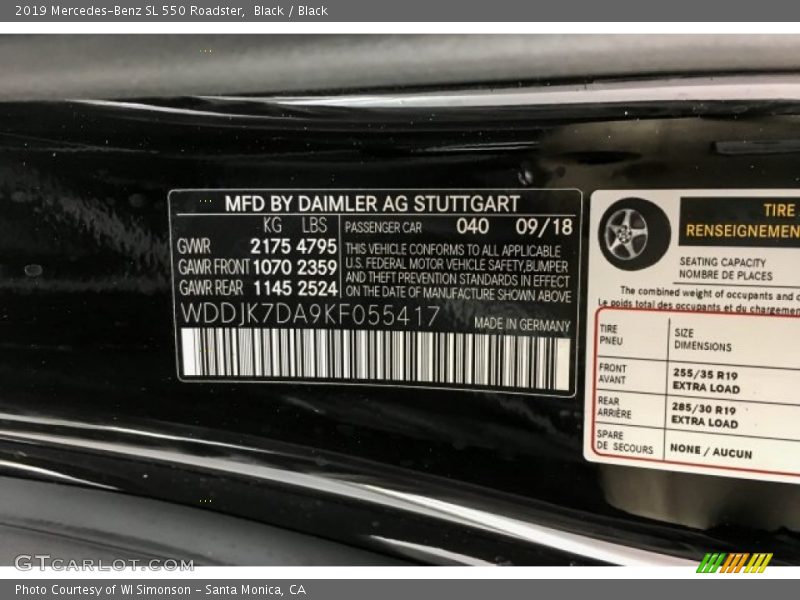 2019 SL 550 Roadster Black Color Code 040