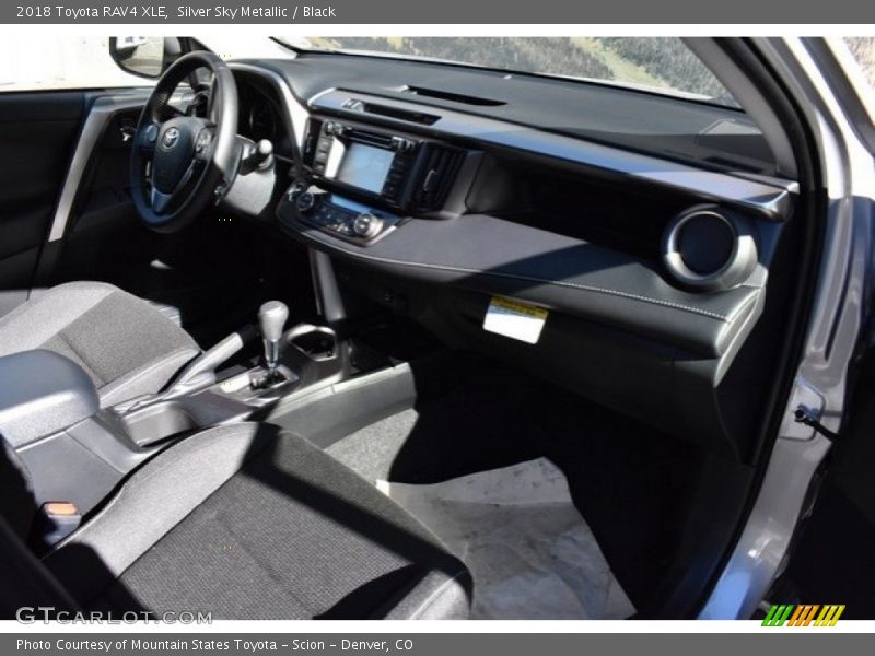 Silver Sky Metallic / Black 2018 Toyota RAV4 XLE